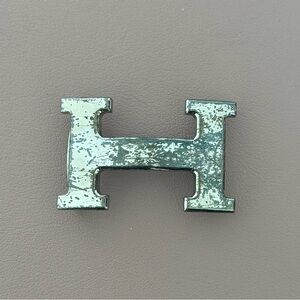 Hermès original metallic "H" buckle